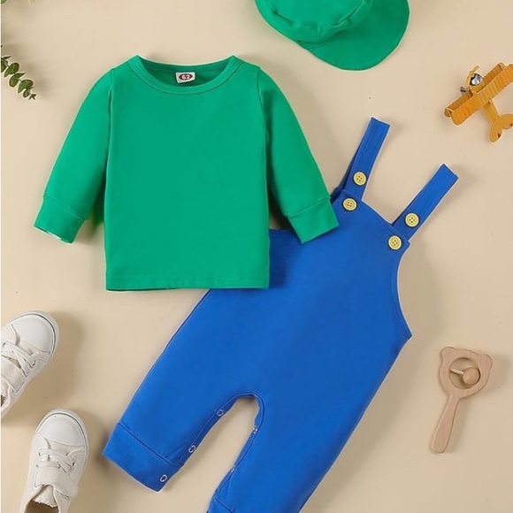 Green and Blue Baby luigi Outfit with Hat - Picture 4 of 6